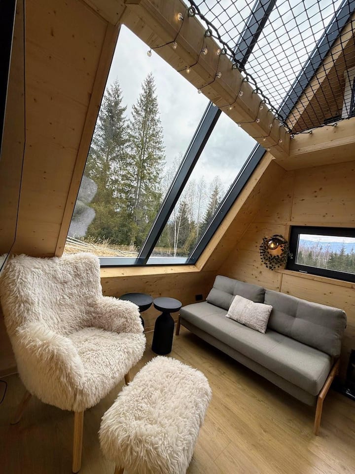 Yataku Zbor – Tiny House In Bucovina - Panaci