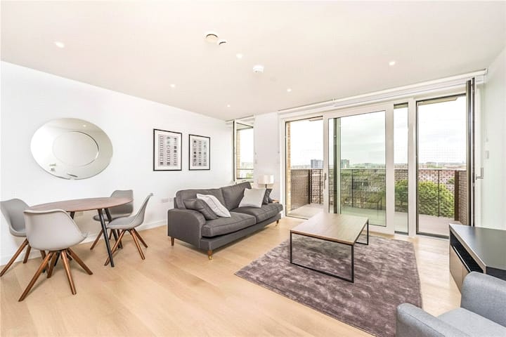 Modern One Bedroom Flat With Balcony Sjs - Londen