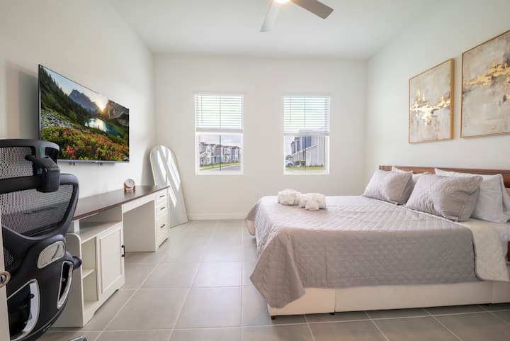Apartment For Travel Worker With Full Kitchen/desk - Clermont, FL