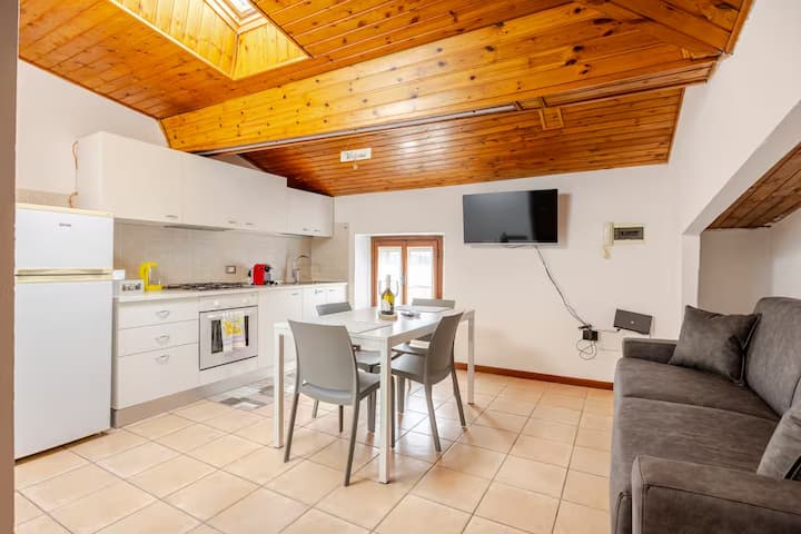 [Near Villa Dei Cedri] -10min Gardaland+ Parking - Lazise, Italien