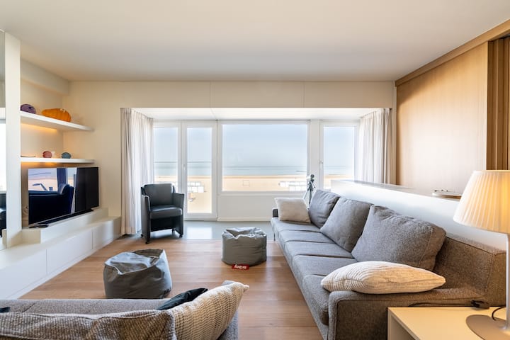 Sea View: 4 Bedroom Appartment - Nearby Bruges - Knocke-Heist