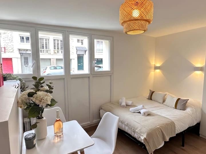 New 902 Suite Eva - Cosy Apartment Paris Center - Paris