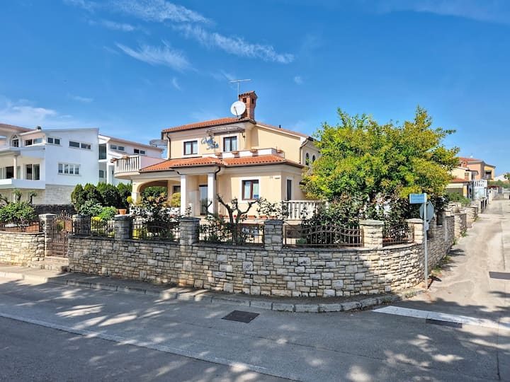 Villa Teuta By Interhome - Umag