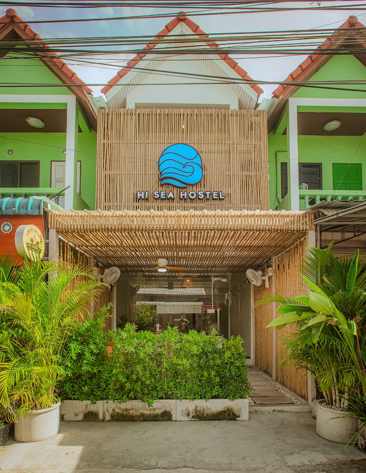 Hi Sea Hostel - Private Room For 6 Shared Bathroom - 帕岸島