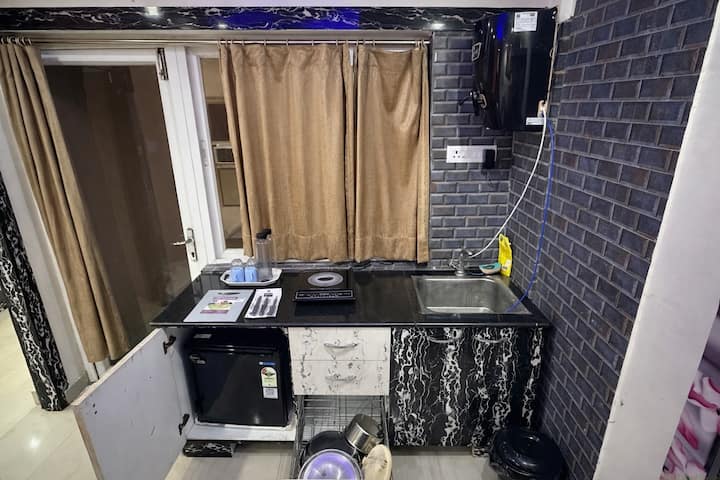 Urban Retreat - プリー