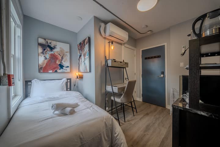 Cozy Downtown Studio | 5 Min To U Of Ottawa - Ottawa