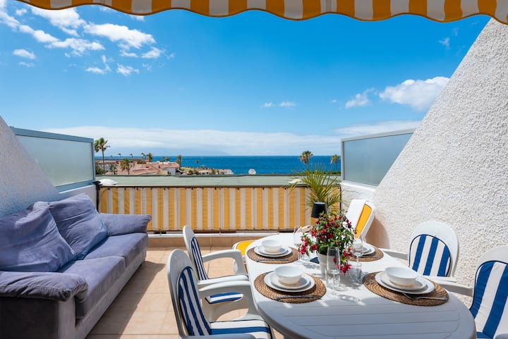 Bright 1br Apartment With Ocean Views & Pool - Santiago del Teide