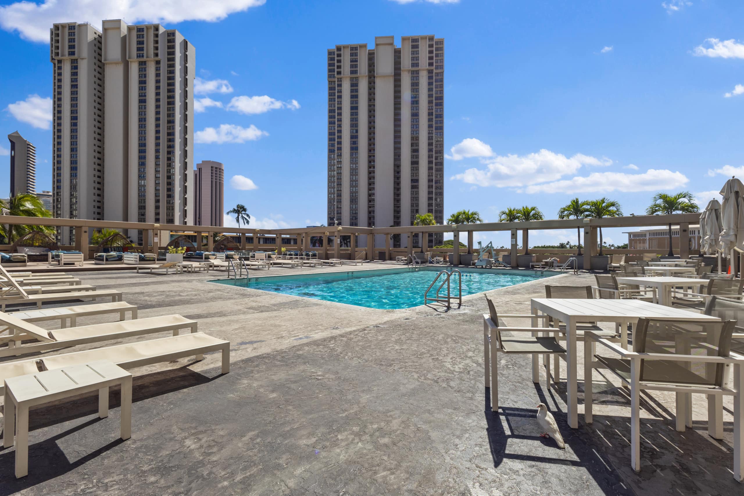 Hotel in Honolulu · ★5.0 · 1 bedroom · 2 beds · 1 private bath - Image 2