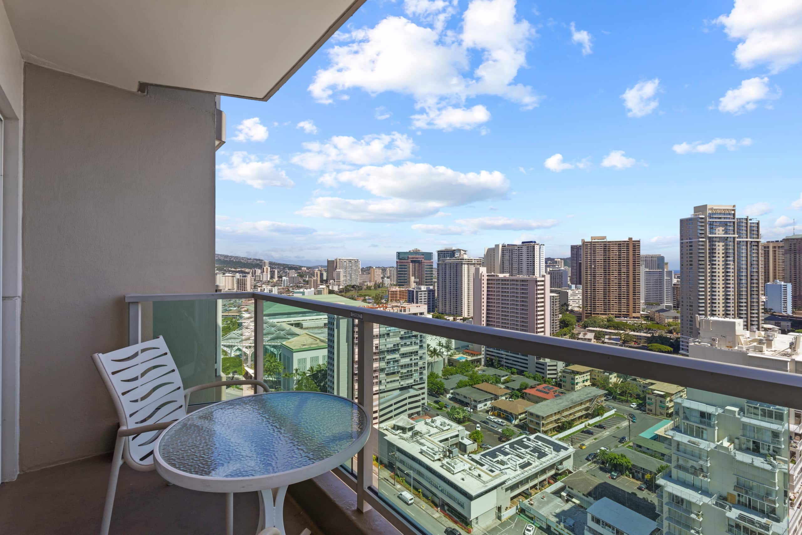 Hotel in Honolulu · ★5.0 · 1 bedroom · 2 beds · 1 private bath - Image 13