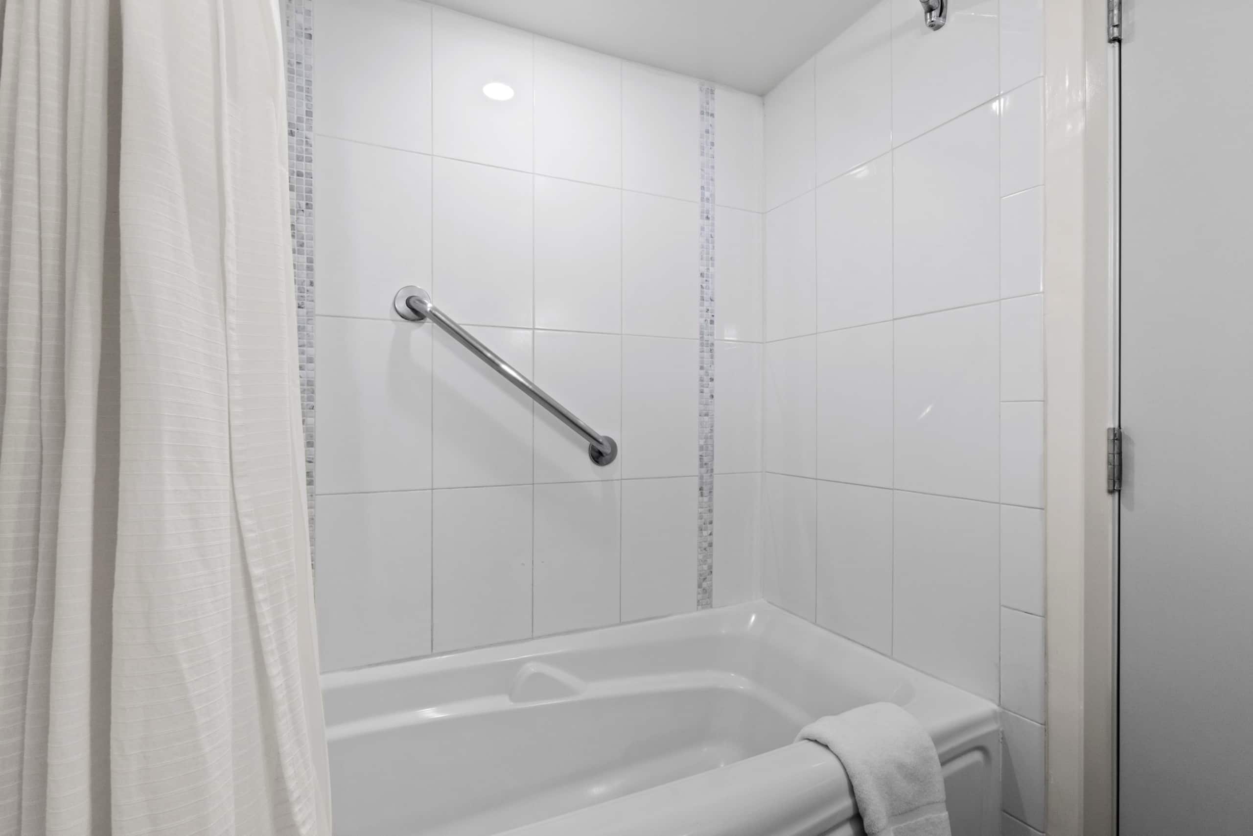 Hotel in Honolulu · ★5.0 · 1 bedroom · 2 beds · 1 private bath - Image 11
