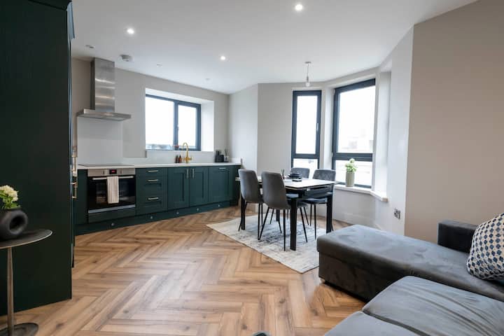 Stylish 2br Retreat - Central Portrush - Sleeps 6 - Portrush