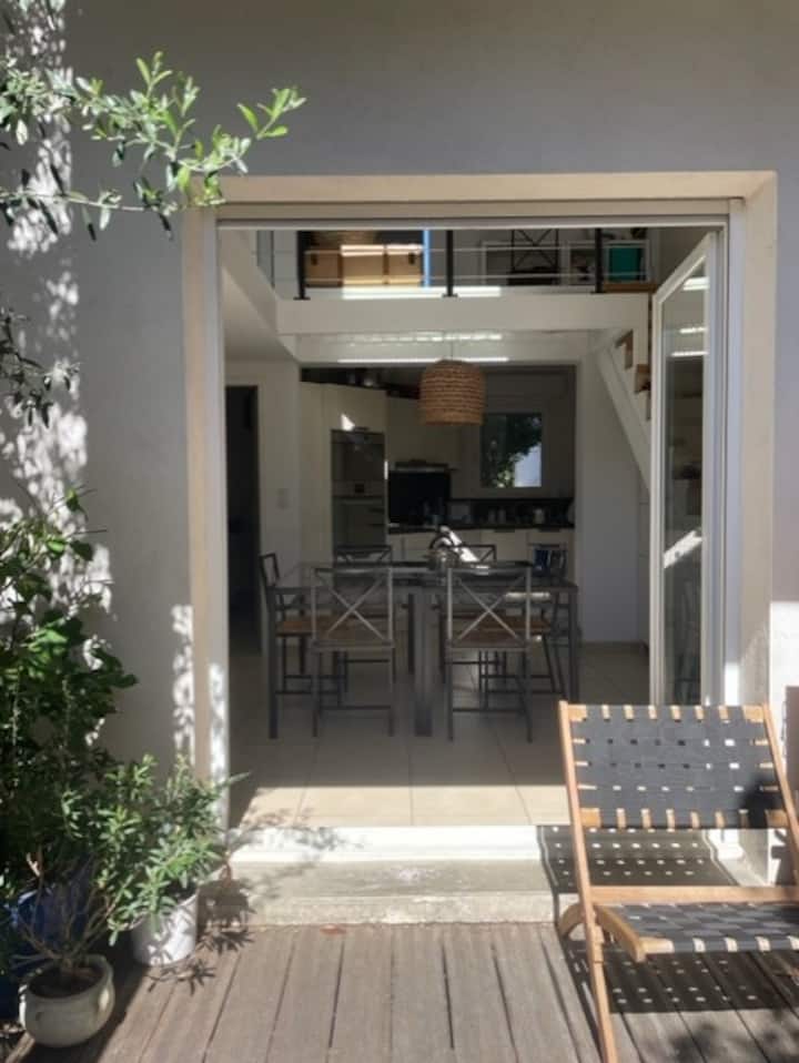 Maison Avec Jardin Entre Terre Et Mer. - Montpellier