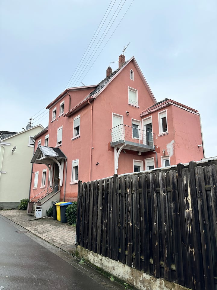Monteurshaus Für Bis Zu 12 Personen In Nähe Bonn - Remagen