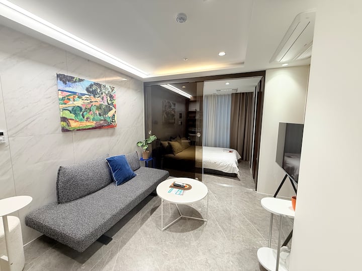 Gangnam Seocho Premium | Lit Queen·salon·cuisine - Seoul