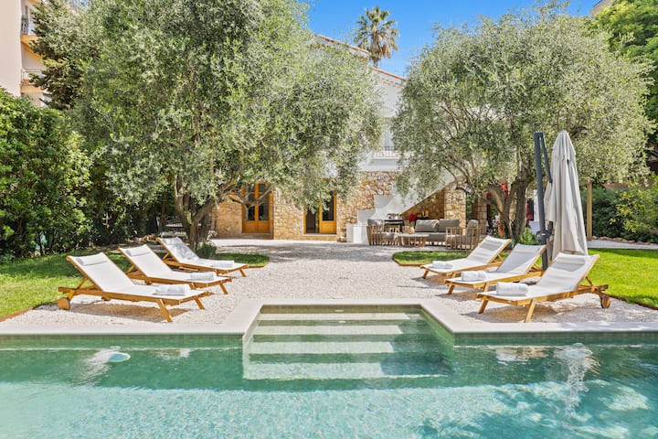 Villa Lacour - 5 Bdrms, 5 Mins Croisette - Antibes