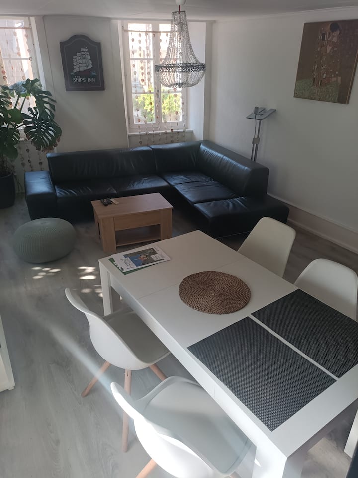 Charming 2 Bedrooms, 1 Bathroom Old Town - Yvonand