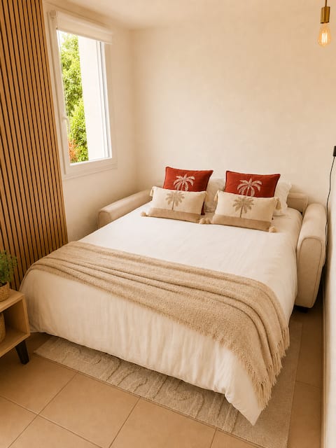 Top Airbnb: Écrin de la Napoule - Pool, beach, air conditioning à Mandelieu La Napoule