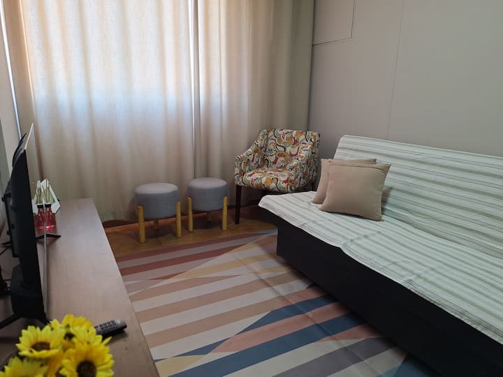 Studio Chamorso • Cama Queen • A/c • Garagem - Rondonópolis