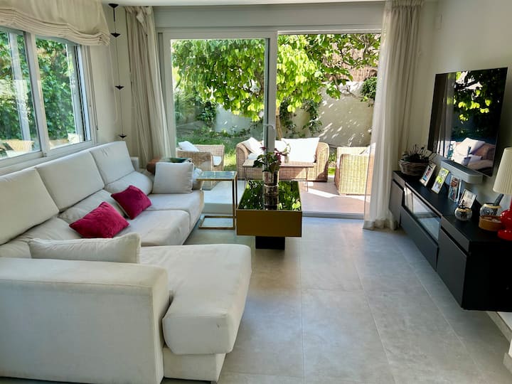 Villa With Private Pool Close To F1 & Ifema - Madrid