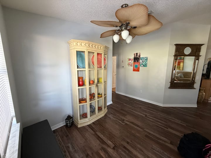 Resort Style Pool And Golf Cart In The Villages! - The Villages, FL