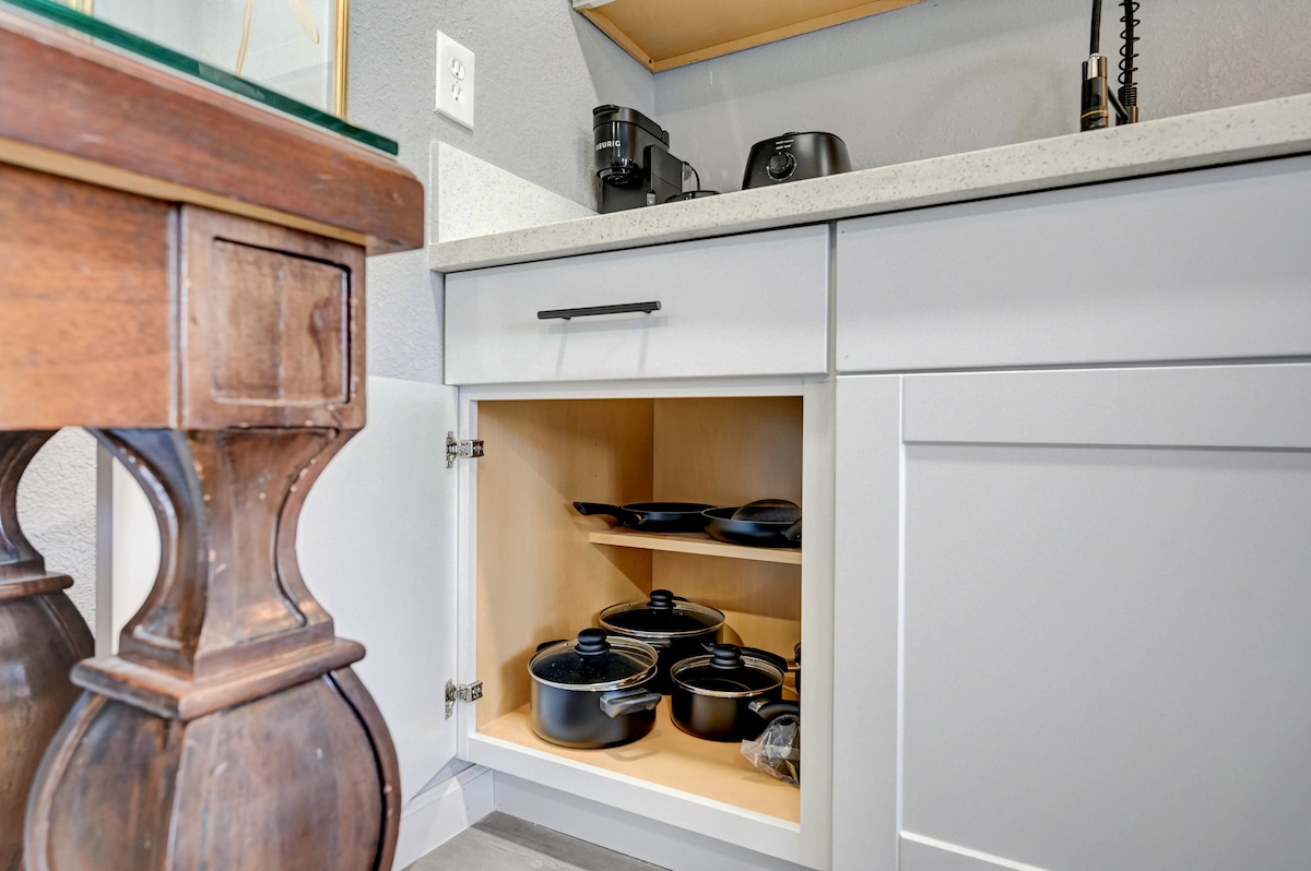 1BR Casita|Private Bkyd|Free Uber Airport Pickup