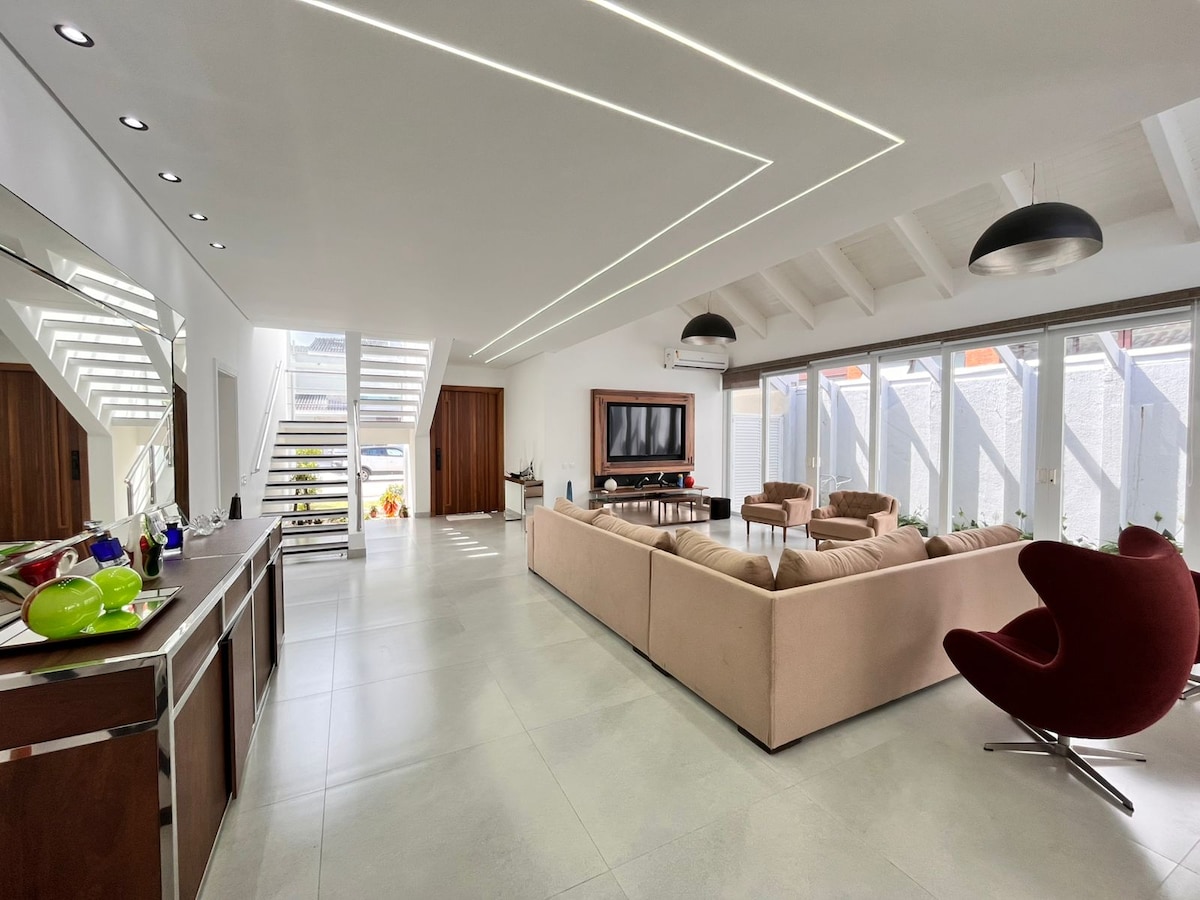 Casa Pinta - Riviera de São Lourenço
