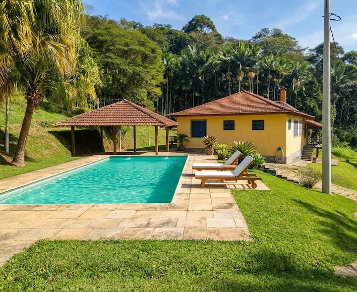 Casarão Em Teresópolis Com Lareira, Piscina, Sauna - Teresópolis