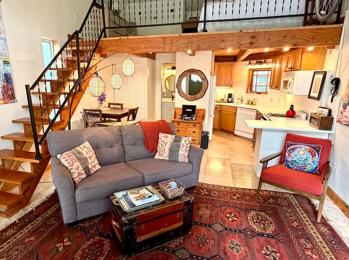 Fungalow Guesthouse In West Plaza - Kansas City