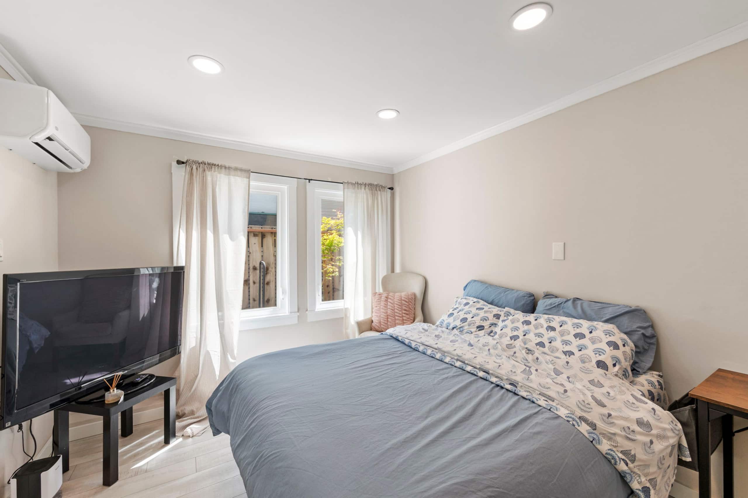 Ground-floor flat near San Pablo Park with AC - Photo 9