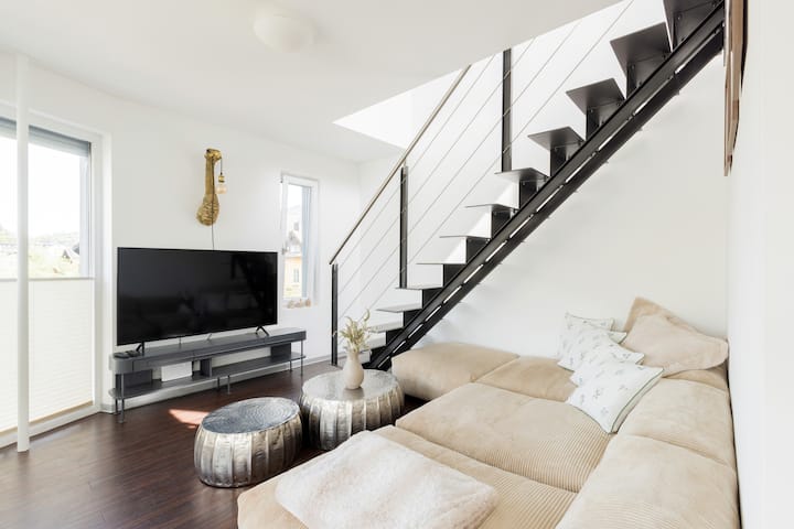 Helles Penthouse Mit Dachterrasse & Bergblick“ - Mondsee