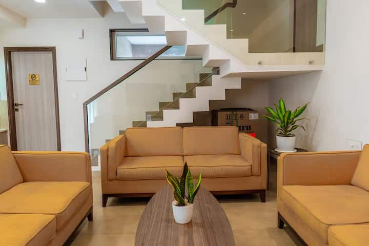 Living room image 8