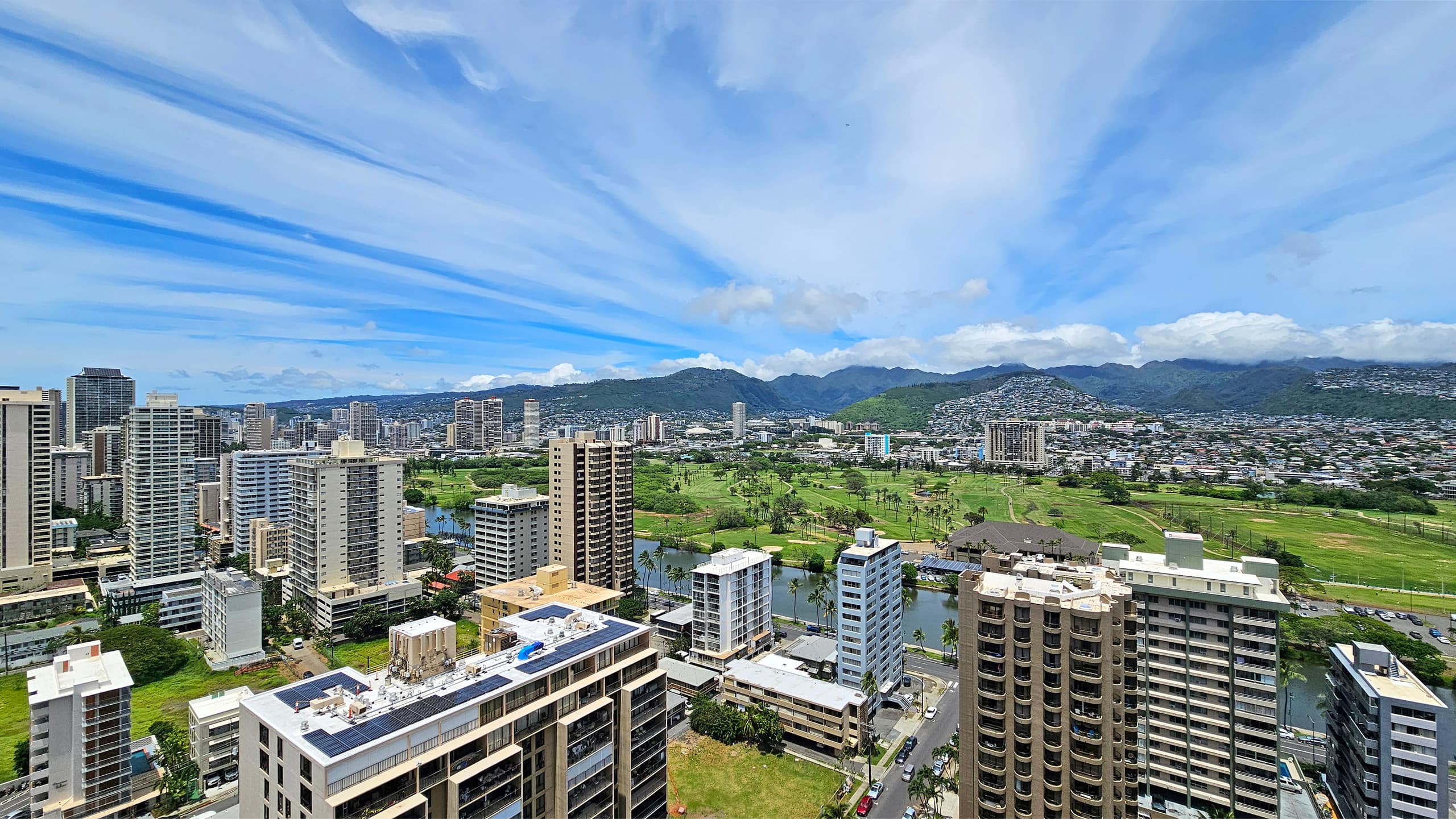 Brand New Waikiki Banyan Amazing views Parking - Image 24