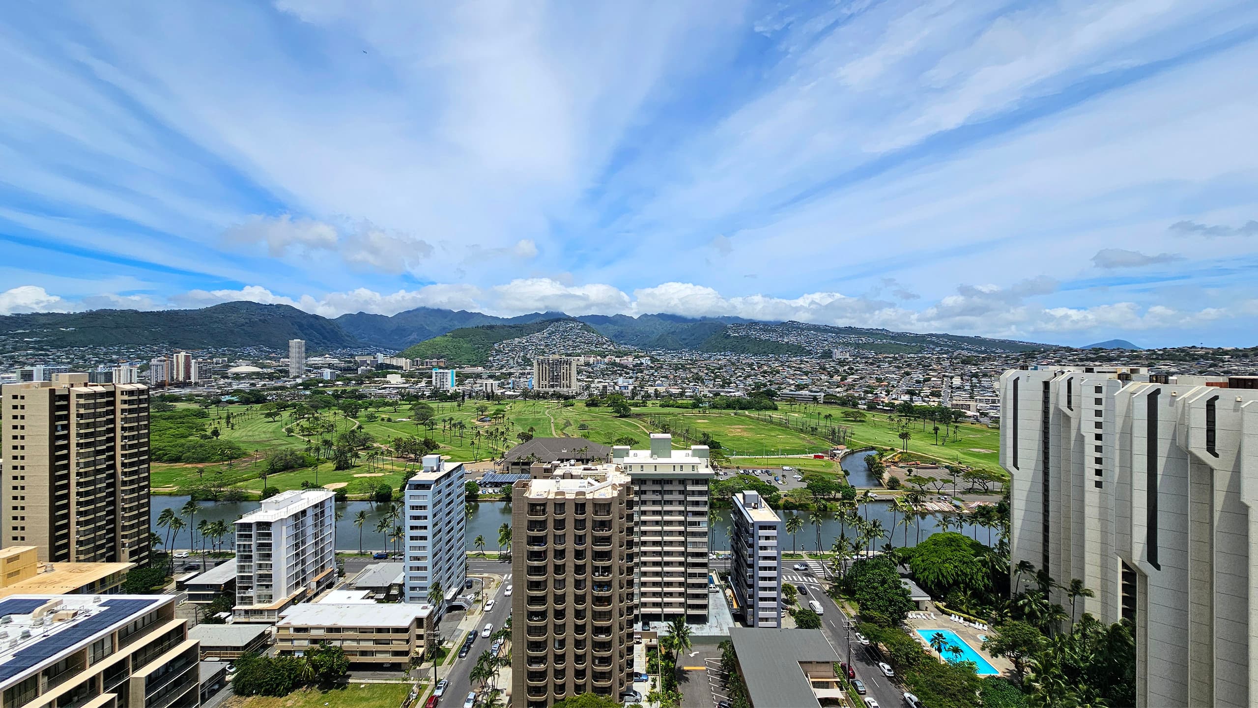 Brand New Waikiki Banyan Amazing views Parking - Image 22