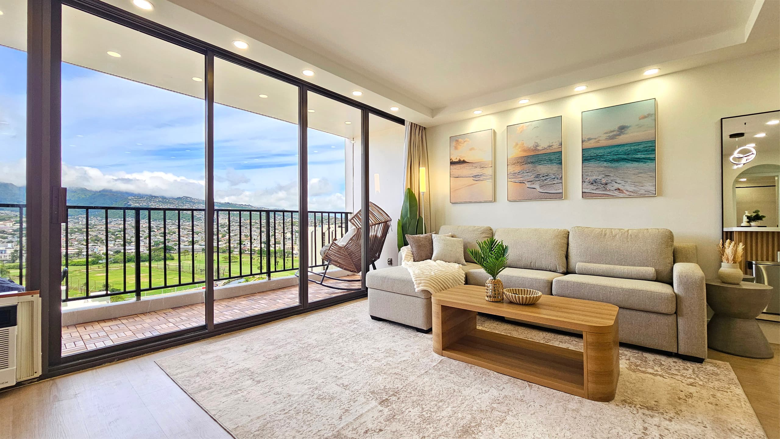 Brand New Waikiki Banyan Amazing views Parking - Image 2