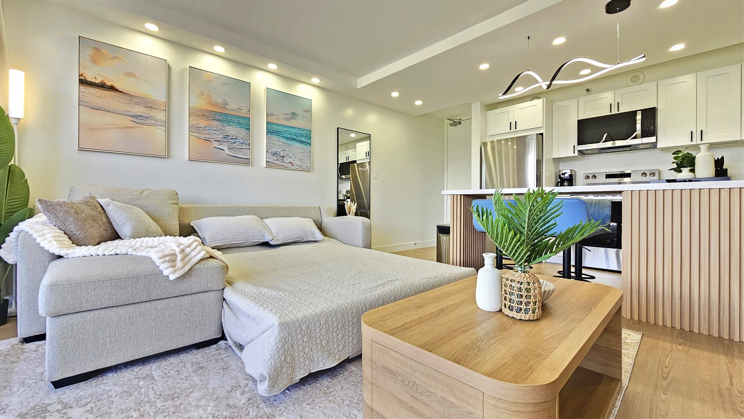 Brand New Waikiki Banyan Amazing views Parking - Image 25