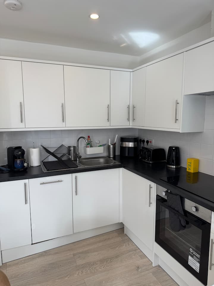 4 Bedroom Home Garden Bbq Parking, Workspace Se12 - Bromley