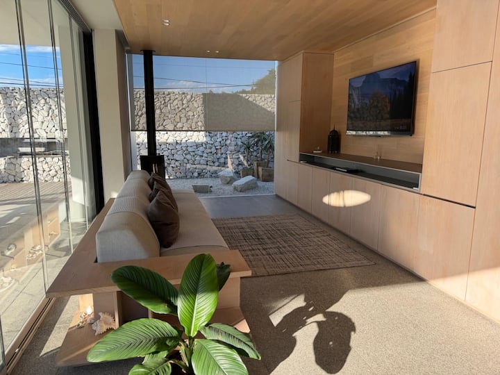 The Pool House - Gqeberha