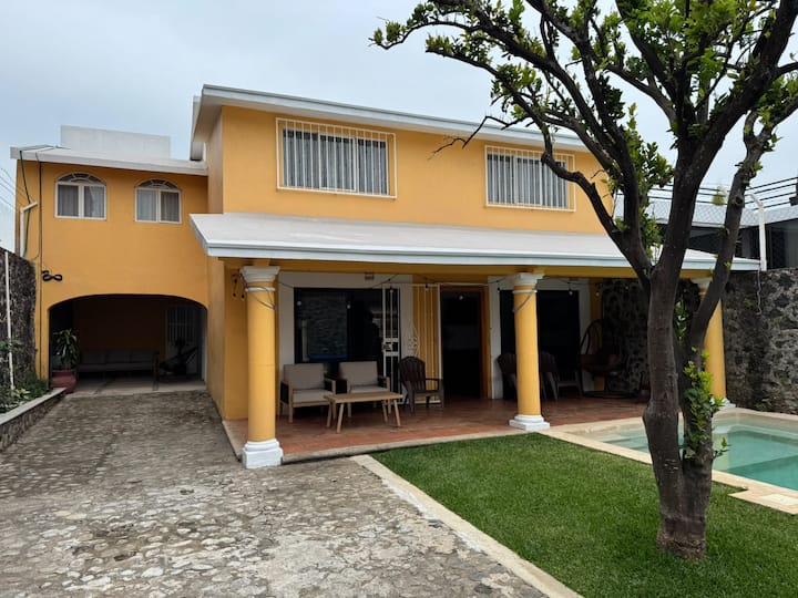 Casa Con Alberca Privada En Cuernavaca - Cuernavaca