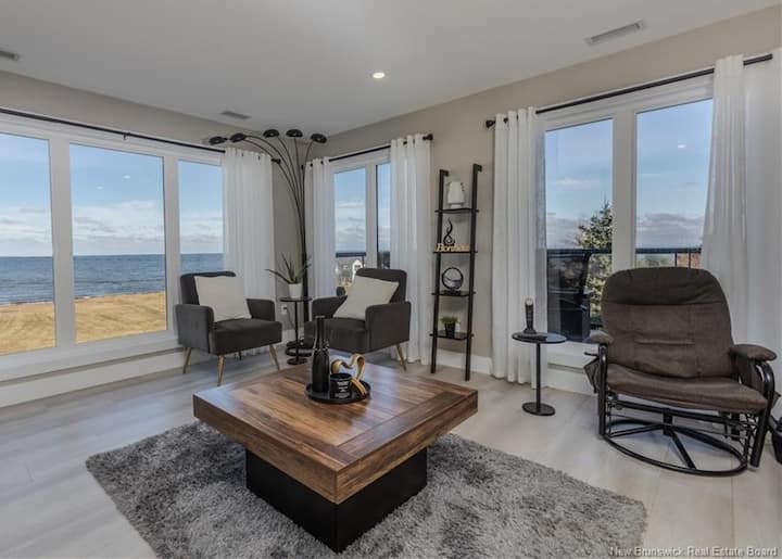 Modern Oceanview Escape- Million Dollar View - New Brunswick