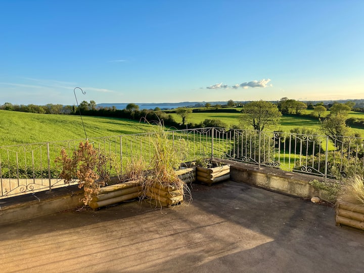 Coastal Family Retreat With Sea View & Sun Terrace - Fowey