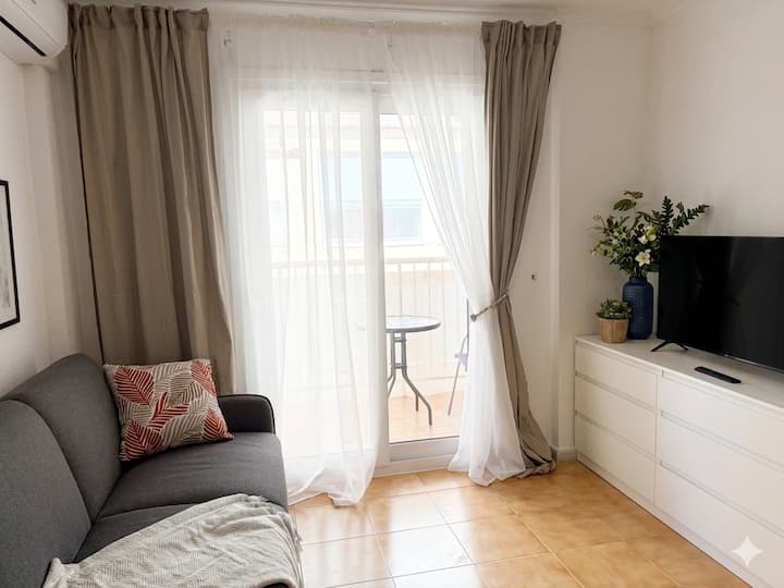 La Mata Beach Apt | 100m To Sea • Pool, Ac, Wi-fi - Guardamar del Segura