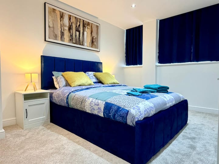 Stylish 1-bed Flat Near Leeds City Centre - Leeds
