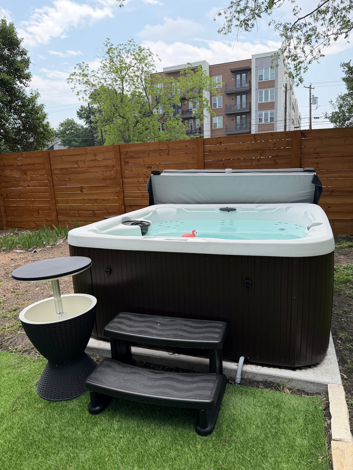 Modern Austin Retreat | Hot Tub + Outdoor Shower