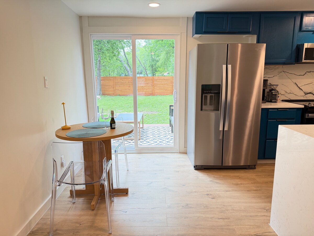 Modern Austin Retreat | Hot Tub + Outdoor Shower