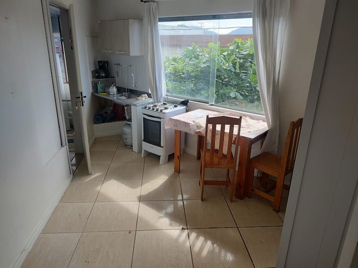 Tre Apto 1 Andar Cozinha 2 Quartos Wc - Guaratuba