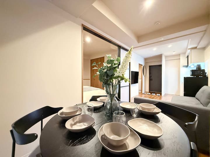 New Apt With Kitchen & Dining Table|near Peace Par - Hiroshima