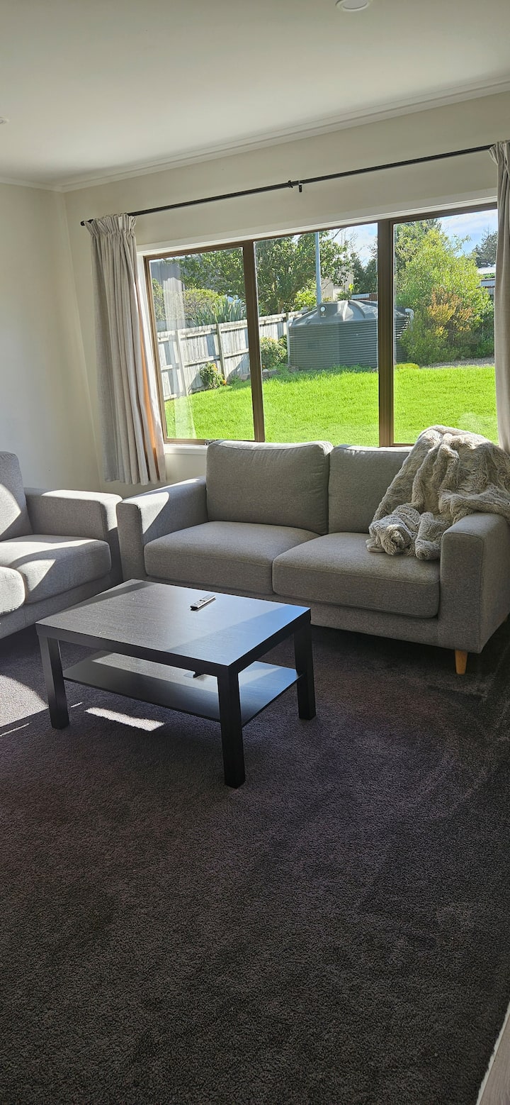 Modern Retreat | 3br + Office | Ensuite | Aircon - Kerikeri