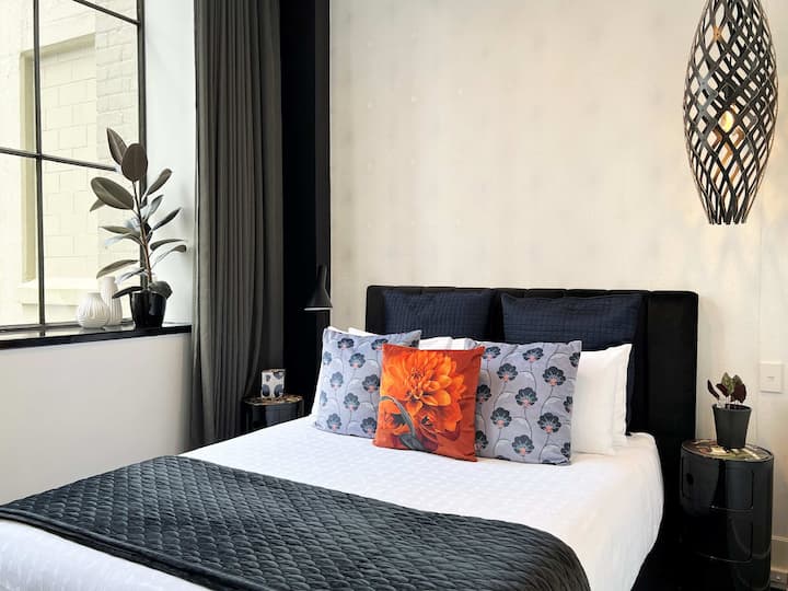 Stylish Studio Apartment In The Heritage Building - Auckland
