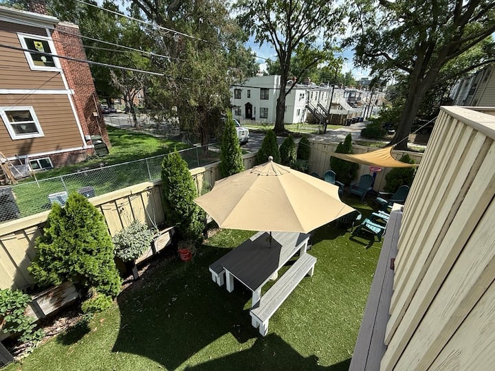 Spacious Town Home With Beautiful Outdoor Space - 華盛頓