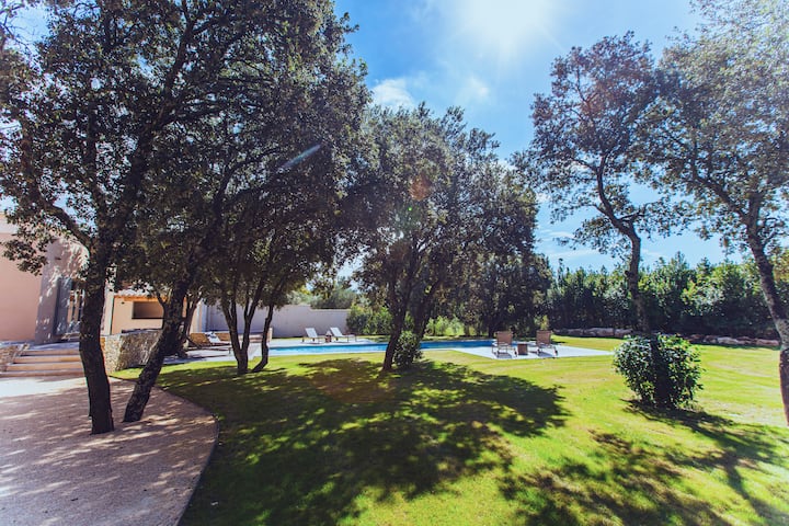 Villa With Heated Pool & Gardens Near Uzes - Uzès